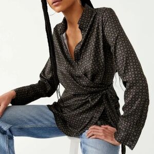 NWT Free People Arlo Wrap Top